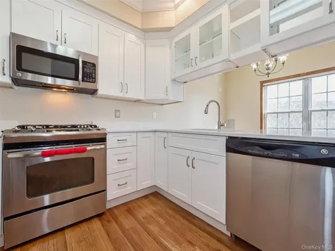 43 Aveonis Court Fishkill NY 12524