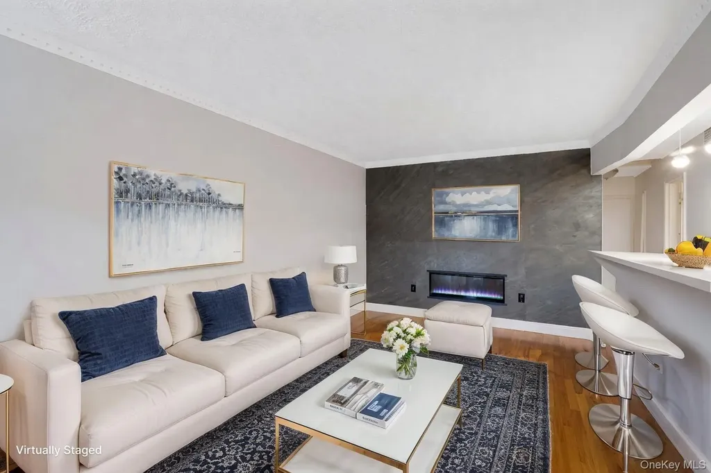 10009 Avenue L Brooklyn NY 11236