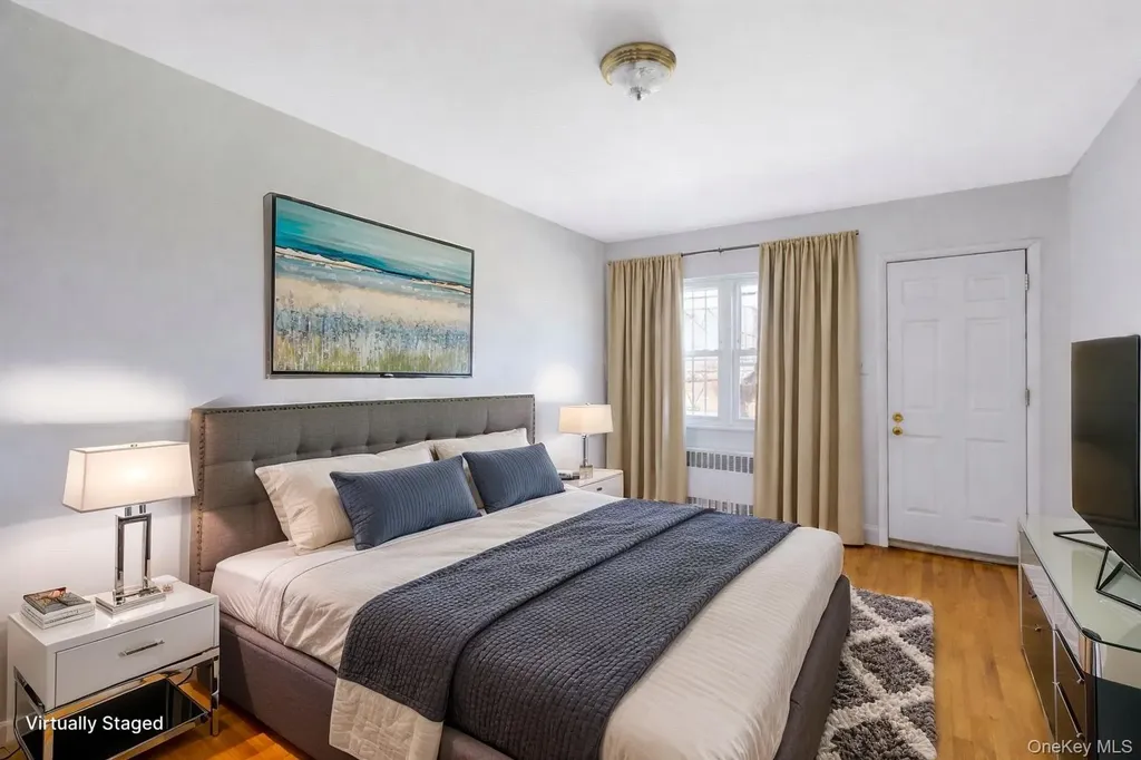 10009 Avenue L Brooklyn NY 11236
