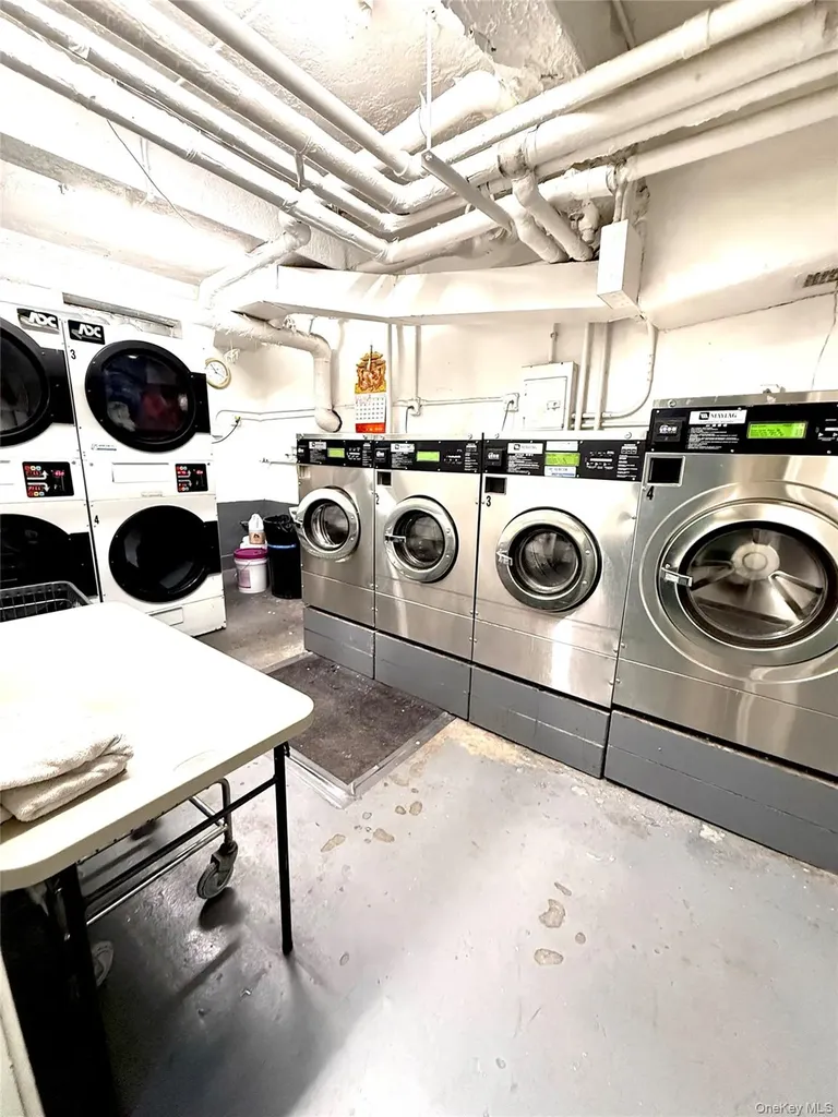 13710 Franklin Avenue Flushing NY 11355