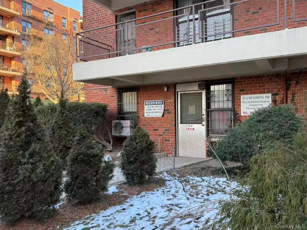 13710 Franklin Avenue Flushing NY 11355