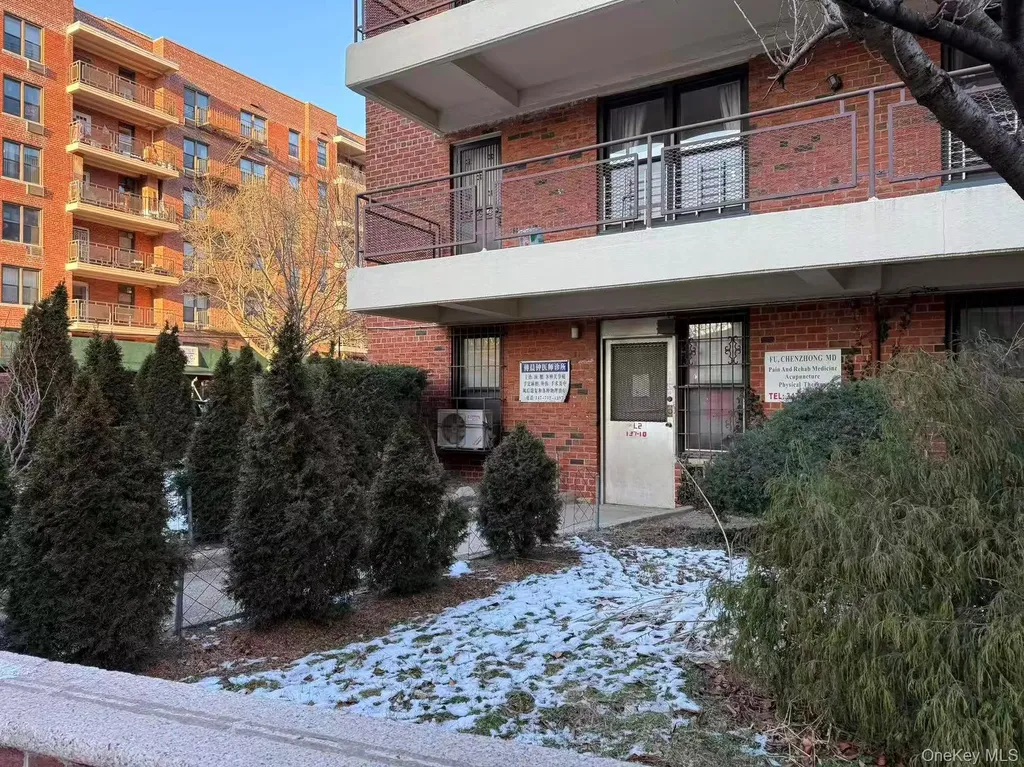 13710 Franklin Avenue Flushing NY 11355