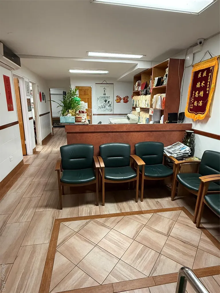 13710 Franklin Avenue Flushing NY 11355