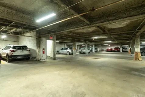 16 Lake Street White Plains NY 10603