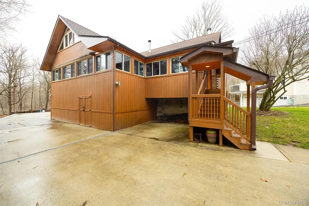 21 Old Town Road Beacon NY 12508