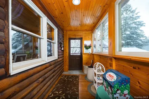 21 Old Town Road Beacon NY 12508