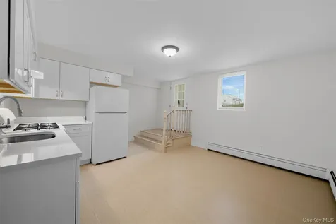 135 Beekman Avenue Sleepy Hollow NY 10591