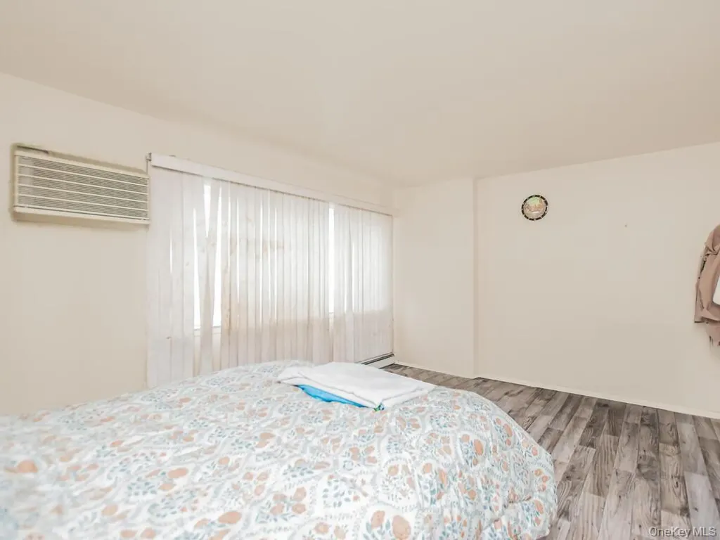 3669 Boller Avenue Bronx NY 10466