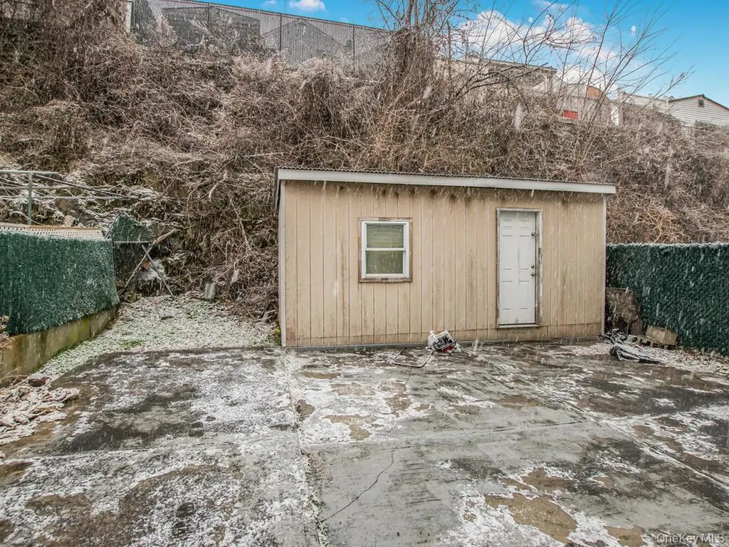 3669 Boller Avenue Bronx NY 10466
