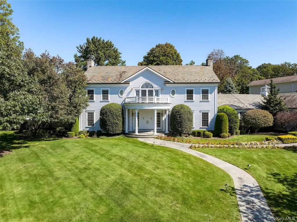 63 Premium Point New Rochelle NY 10801