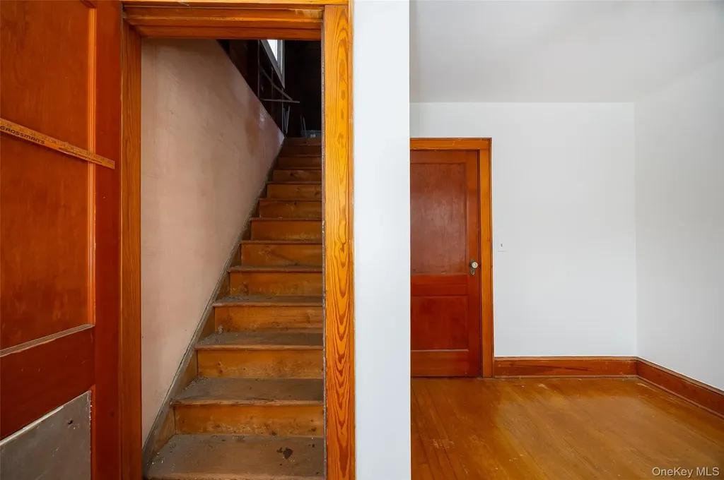 118 E Cedar Street Poughkeepsie NY 12601