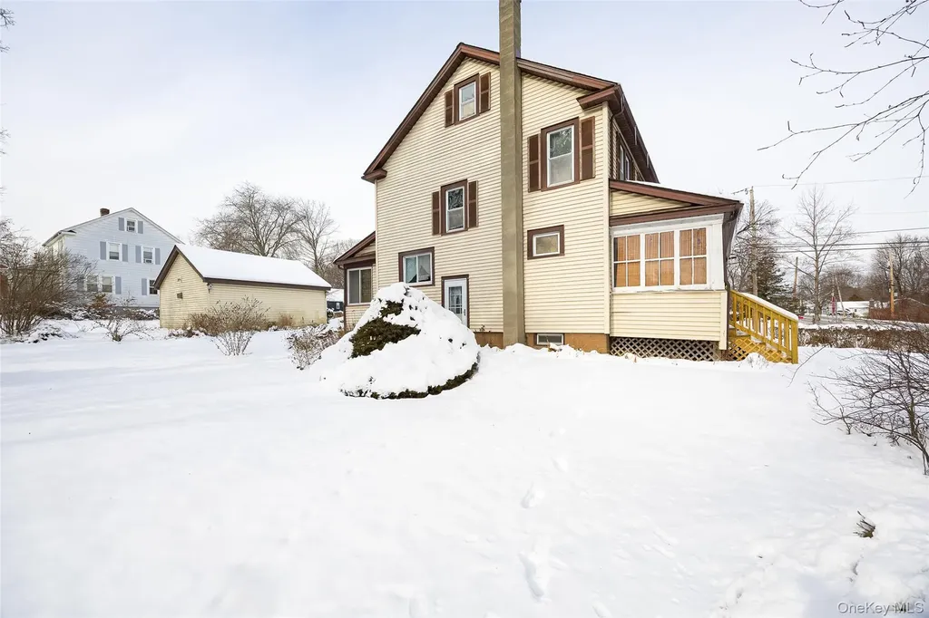 118 E Cedar Street Poughkeepsie NY 12601