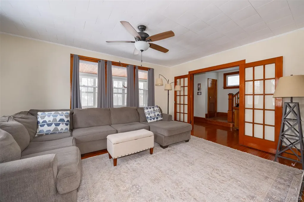 118 E Cedar Street Poughkeepsie NY 12601