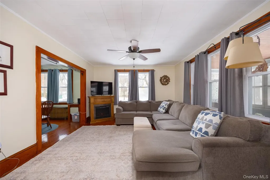 118 E Cedar Street Poughkeepsie NY 12601