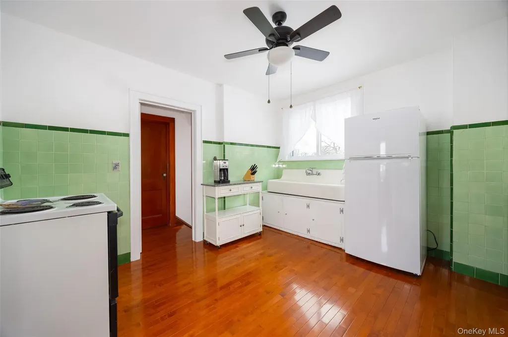118 E Cedar Street Poughkeepsie NY 12601