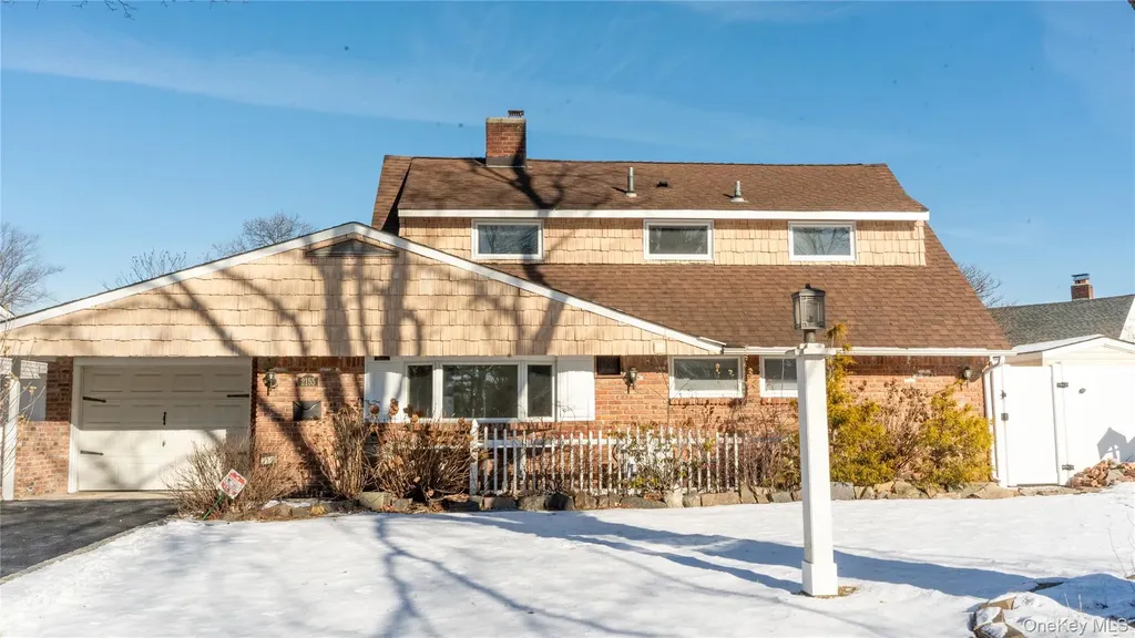 2155 Salisbury Park Drive Westbury NY 11590