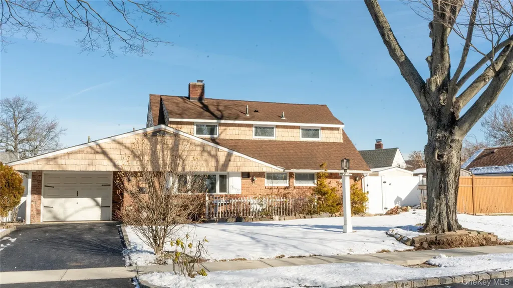 2155 Salisbury Park Drive Westbury NY 11590