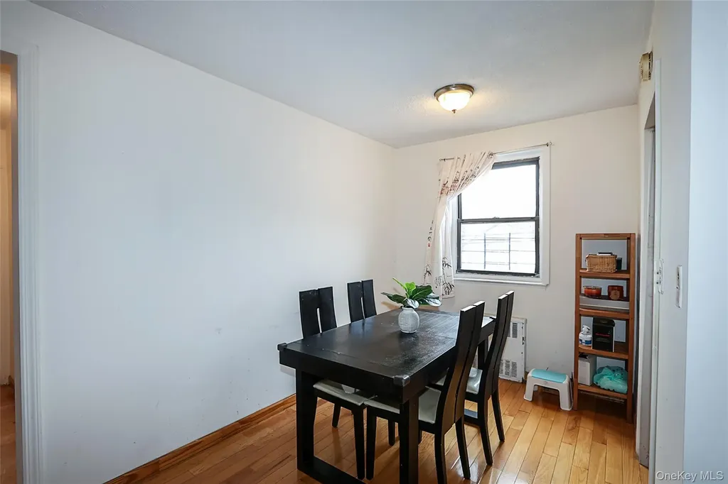 196-23 73rd Avenue Fresh Meadows NY 11365