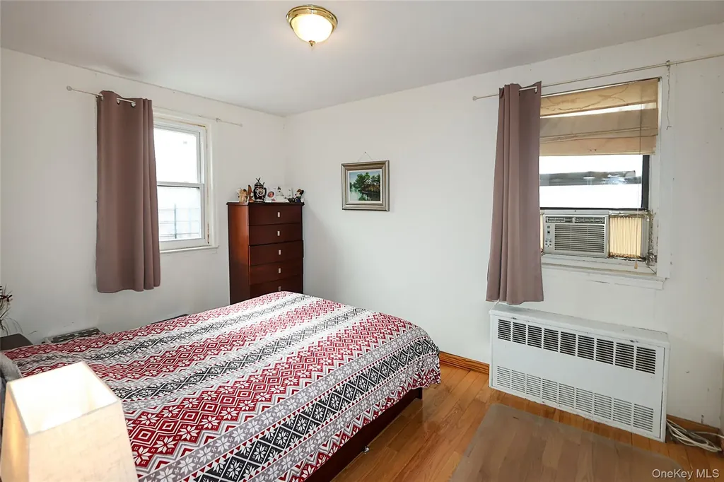 196-23 73rd Avenue Fresh Meadows NY 11365