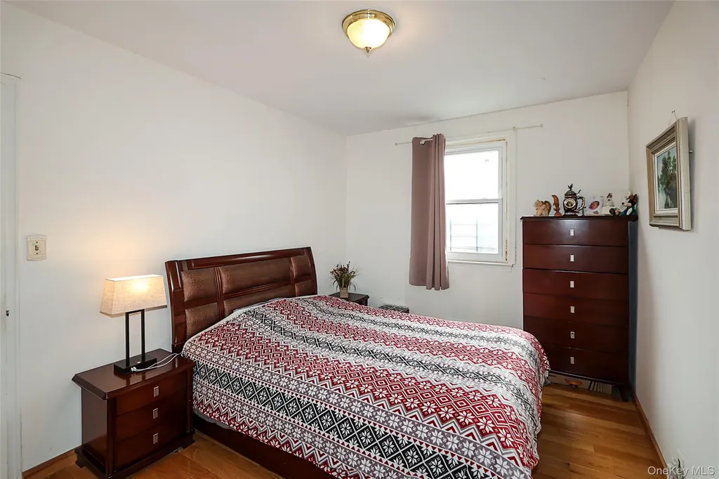196-23 73rd Avenue Fresh Meadows NY 11365