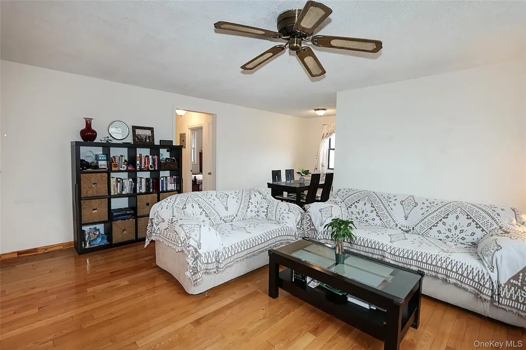 196-23 73rd Avenue Fresh Meadows NY 11365