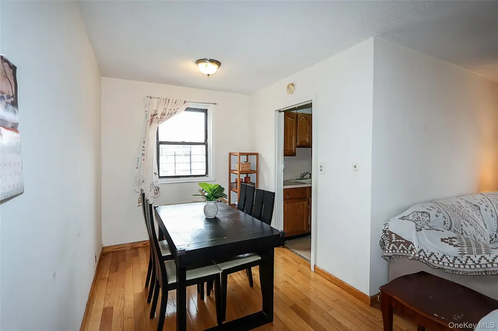 196-23 73rd Avenue Fresh Meadows NY 11365