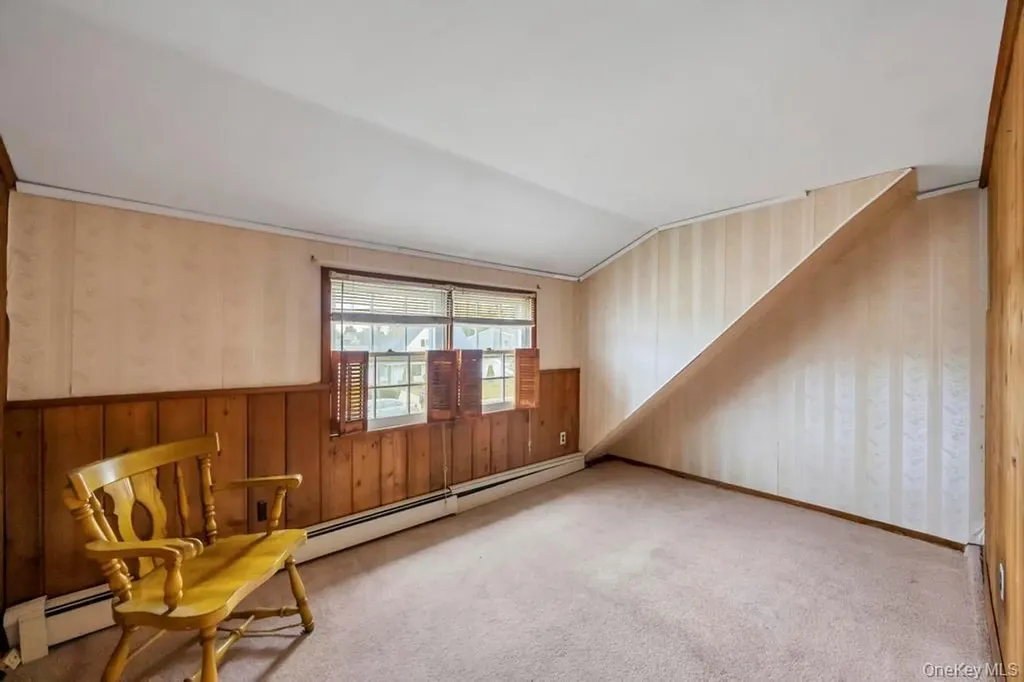 10 Grape Lane Hicksville NY 11801