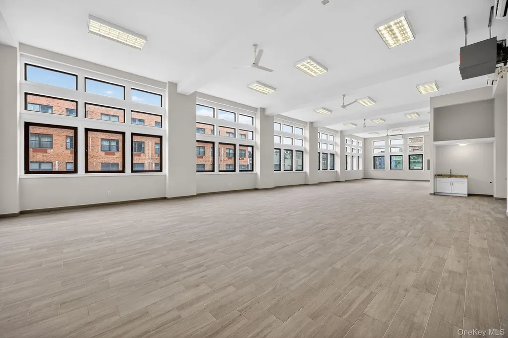 405 Gates Avenue Brooklyn NY 11216