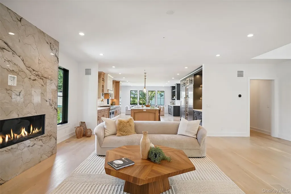 417 West Street Harrison NY 10528
