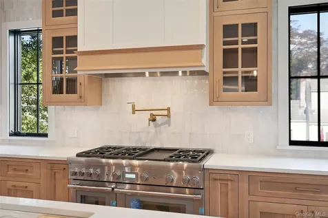 417 West Street Harrison NY 10528