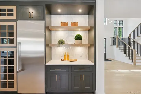 417 West Street Harrison NY 10528