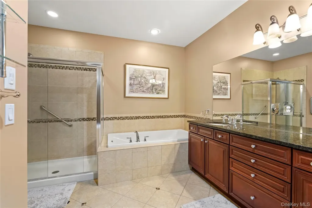 39 Kimberly Drive Westhampton NY 11977