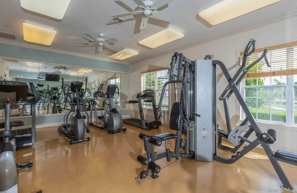 39 Kimberly Drive Westhampton NY 11977