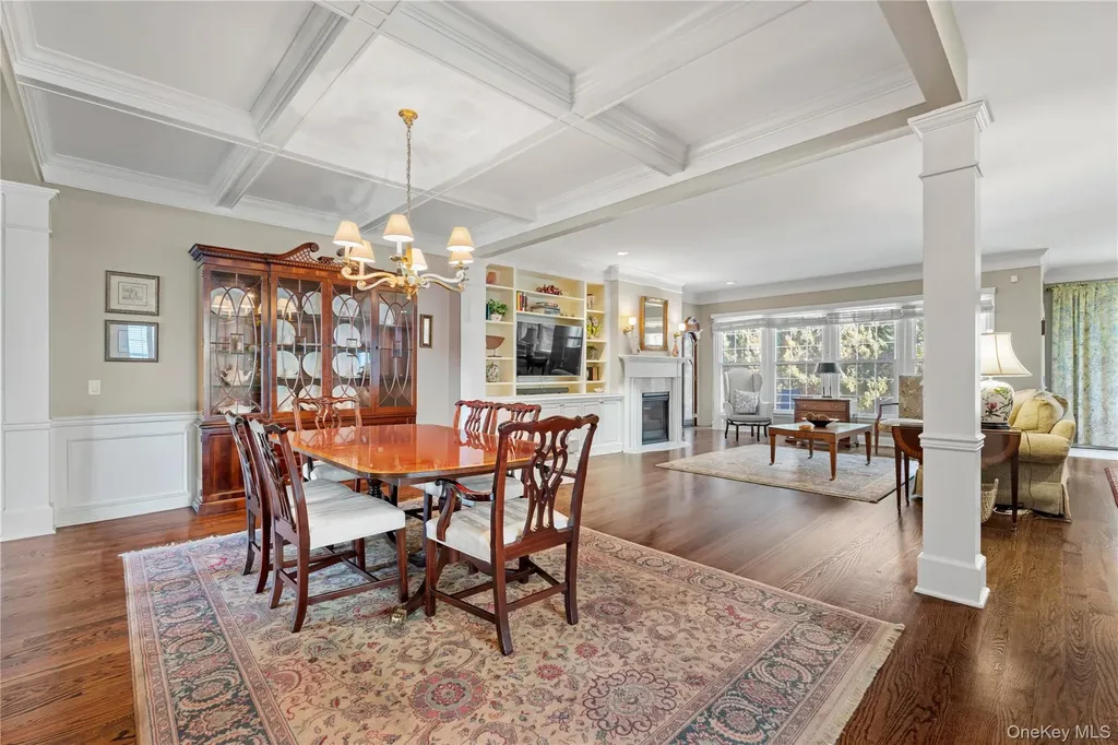 39 Kimberly Drive Westhampton NY 11977