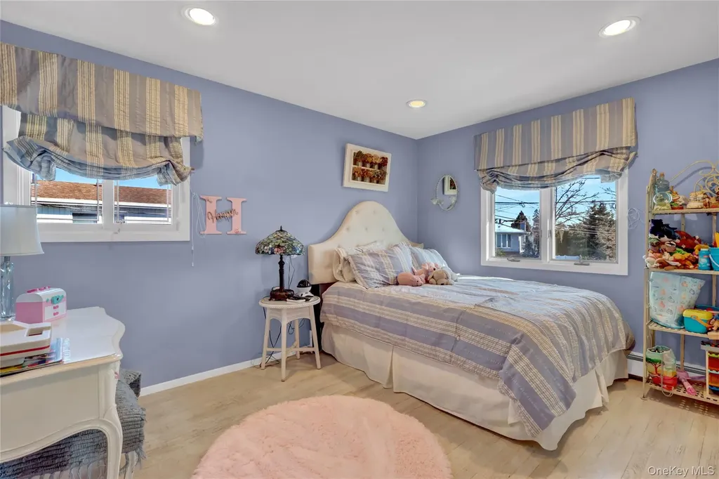 1993 Lowell Lane Merrick NY 11566