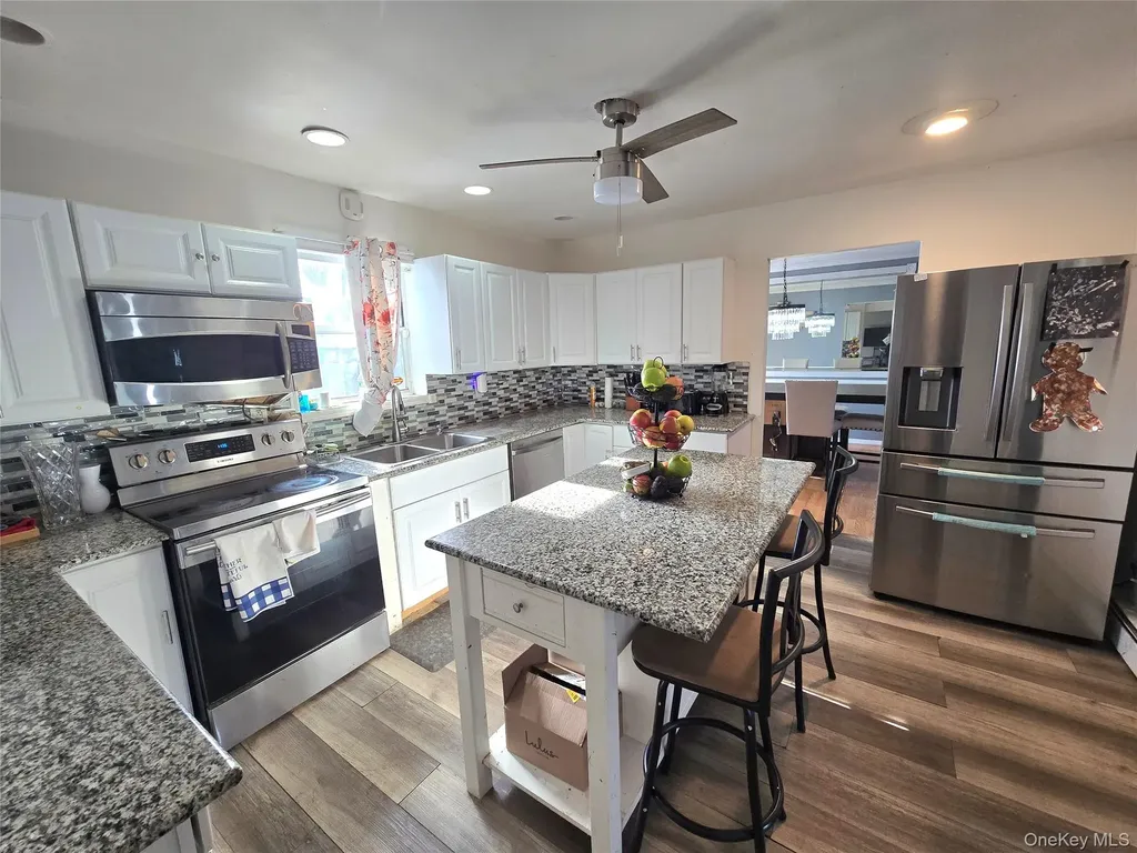 70 Breston Drive E Shirley NY 11967
