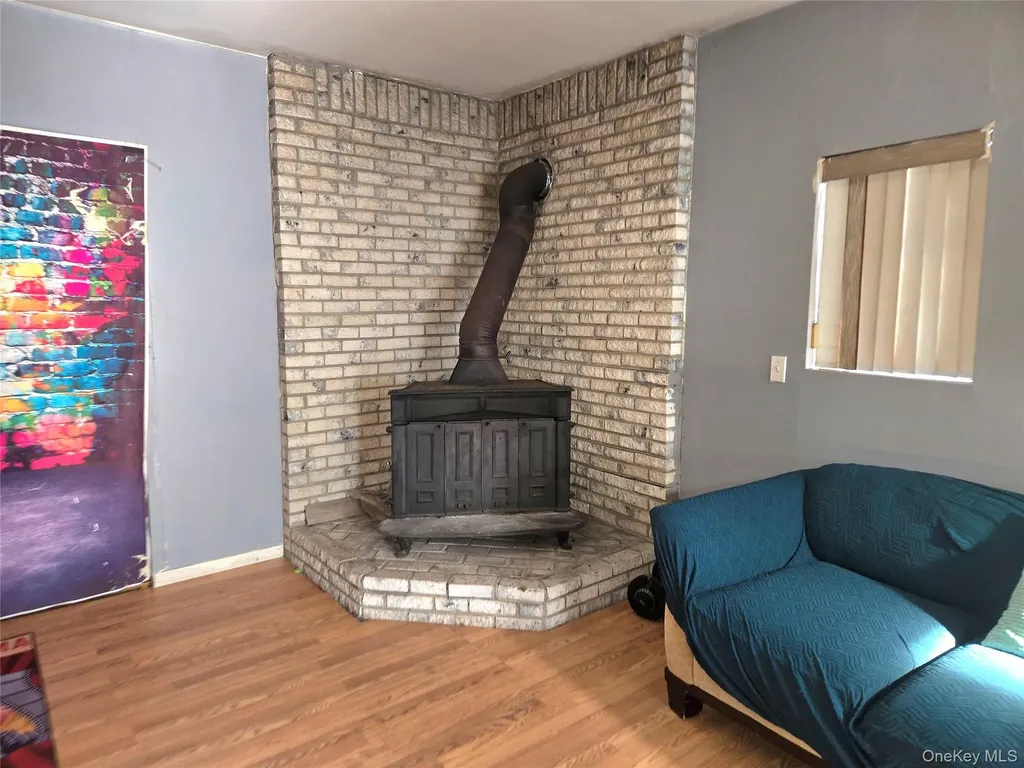 70 Breston Drive E Shirley NY 11967