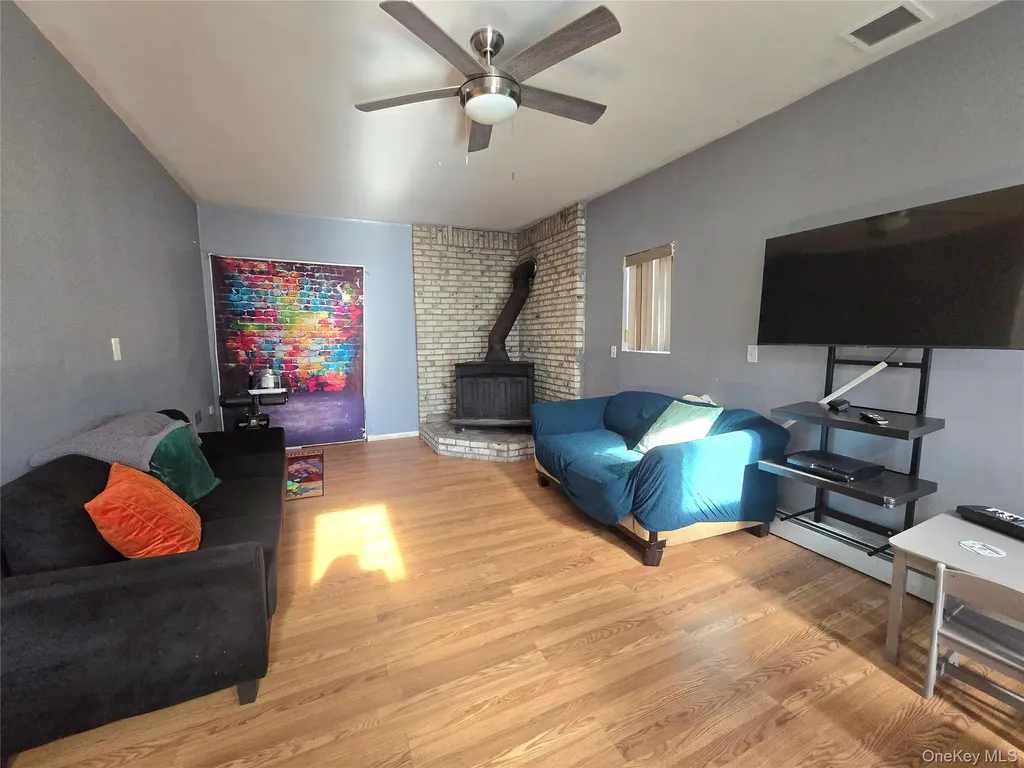 70 Breston Drive E Shirley NY 11967