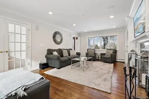 10 Foxwood Lane Thornwood NY 10594