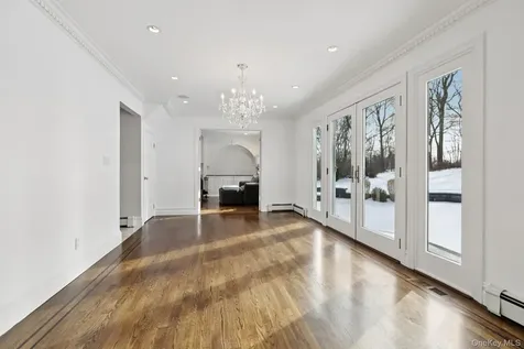 10 Foxwood Lane Thornwood NY 10594