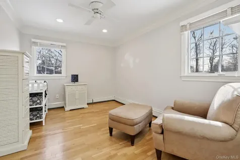 10 Foxwood Lane Thornwood NY 10594