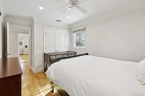 10 Foxwood Lane Thornwood NY 10594
