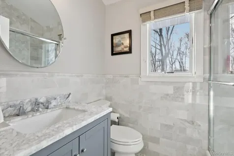 10 Foxwood Lane Thornwood NY 10594