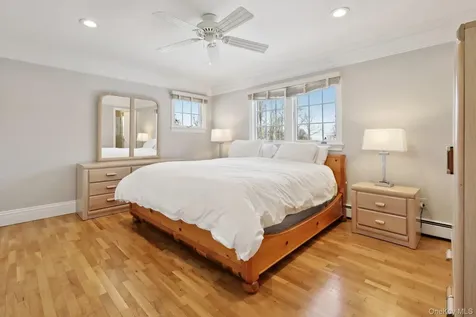10 Foxwood Lane Thornwood NY 10594