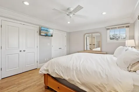 10 Foxwood Lane Thornwood NY 10594