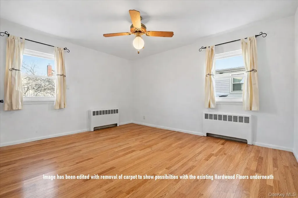 537 8th Avenue New Hyde Park NY 11040