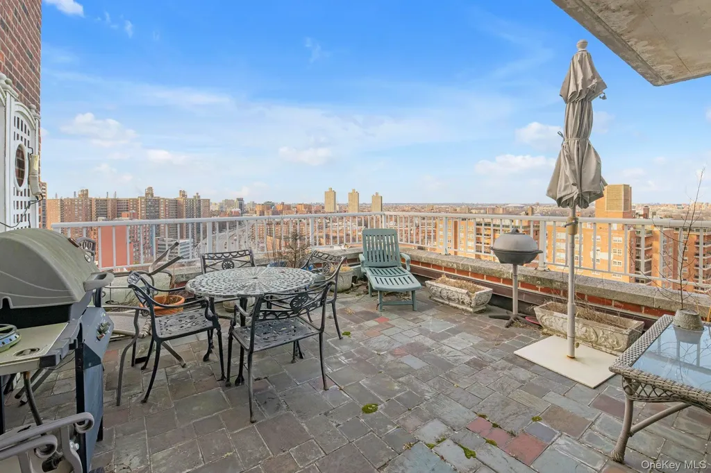 107- 40 Queens Boulevard Forest Hills NY 11375