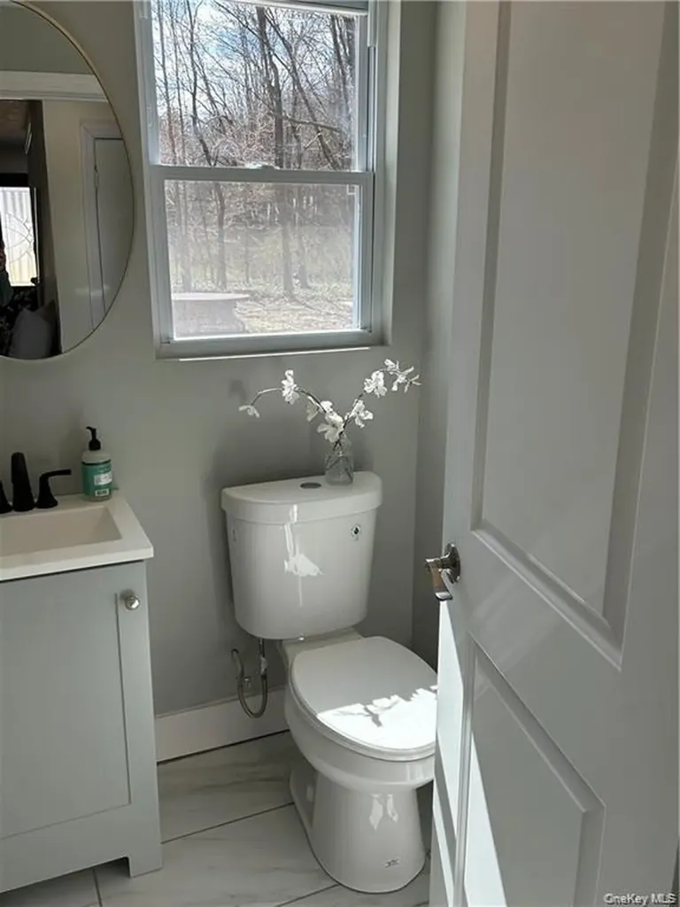 7065 Route 209 Kerhonkson NY 12446
