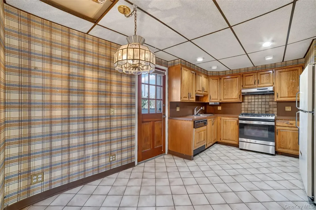 41 Devoe Street Dobbs Ferry NY 10522
