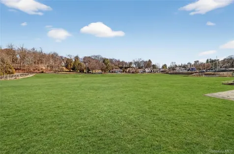 41 Devoe Street Dobbs Ferry NY 10522